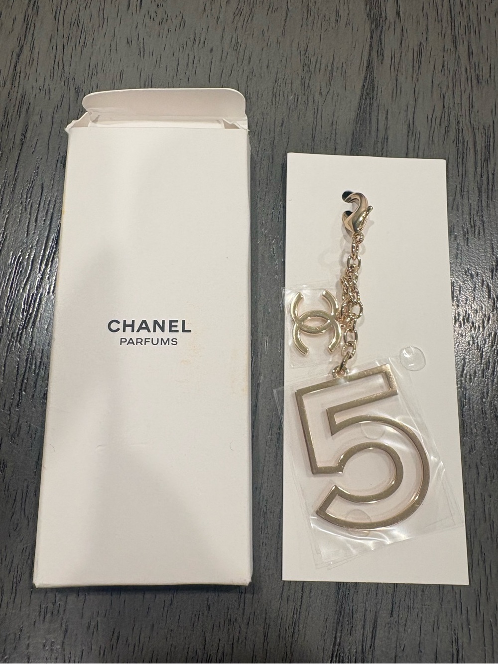 * New CHANEL Gold Number 5 Charm Keyring